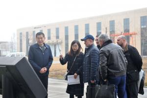 圣彼得堡市交通基礎(chǔ)設(shè)施委員會(huì)副會(huì)長(zhǎng)謝爾蓋一行蒞臨高遠(yuǎn)公司交流訪問