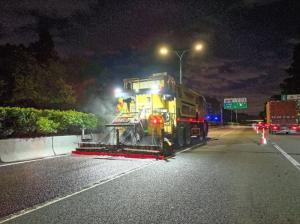 廣州 夜間超90%濕度2小時通車! 快開微表處突破極限